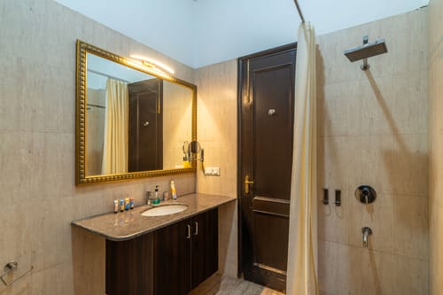 The Manvi Estate – 10 bedroom villa in Delhi-ncr, Delhi