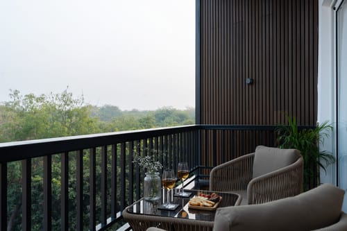 Comfort Room @ Vista Residences at GK-1 – 8 bedroom villa in Delhi-ncr, Delhi
