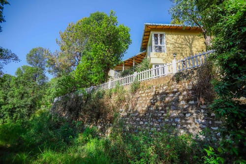 Jolly @ Mistletoe House – 4 bedroom villa in Bhimtal, Uttarakhand