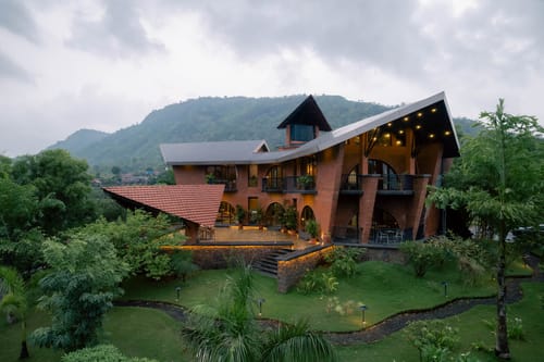 Pranah – 7 bedroom villa in Karjat, Maharashtra