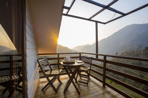 Madhuram Villa | Pet-Friendly 5-BHK Hillside Retreat With Garden & Balcony – 5 bedroom villa in Dehradun, Uttarakhand