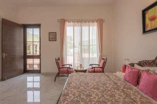 Golden Cove – 4 bedroom villa in Jaipur, Rajasthan