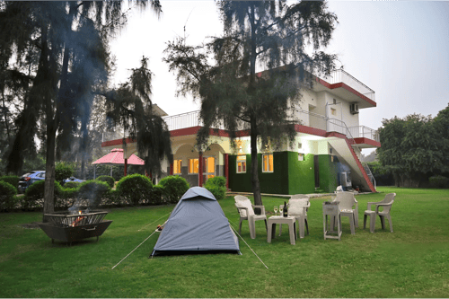 Luxe FarmAcre | Pet-friendly 4-BHK Villa With Private Pool, Garden & Terrace – 4 bedroom villa in Delhi-ncr, Haryana