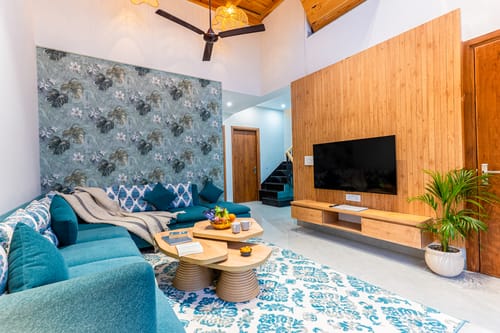 Lakefront | 4-BHK Villa with Common Patio Seating, Attic and Outdoor Dining Area – 4 bedroom villa in Bhimtal, Uttarakhand