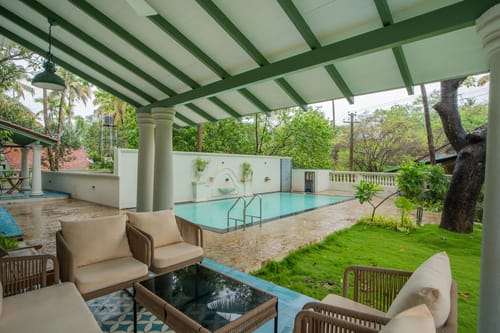 Villa Frienders | Indo-Portuguese 5-BHK Villa With Private Pool & Lift Near Popular Beaches – 5 bedroom villa in North Goa, Goa