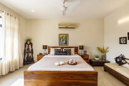 Dacha | Serene 3-BHK Escape With Garden, Jacuzzi  & Outdoor Bar – 3 bedroom villa in Delhi-ncr, Haryana