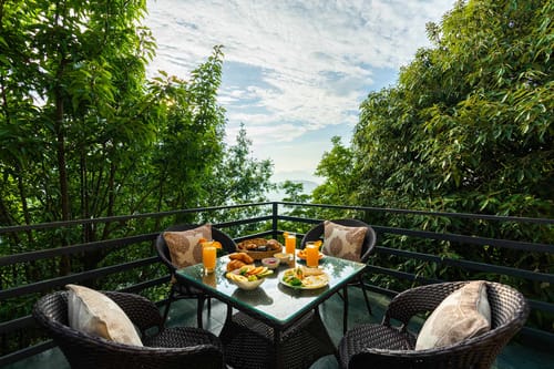 Peak @ Chalet Rushli - Kanatal – 3 bedroom villa in Mussoorie, Uttarakhand