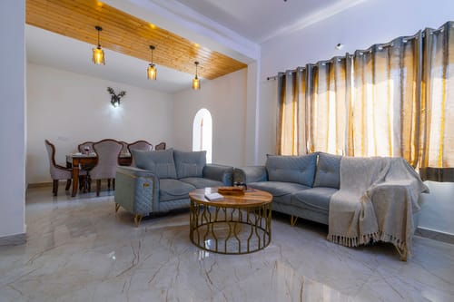 Vyasa | 3-BHK Cottage With Private Balcony & Hill Views | 5 mins From Mussoorie Lake – 3 bedroom villa in Mussoorie, Uttarakhand