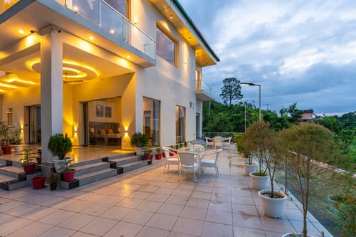 Tranquil @ Cedar Haven - Nahan W/Outdoor Infinity Pool – 3 bedroom villa in Kasauli, Himachal Pradesh