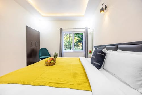Kingdom Heartz | Elegant Pet-friendly 2-BHK Apartment With Balcony, Common Pool, Common Garden & Restaurant  – 2 bedroom villa in Nainital, Uttarakhand