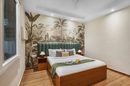 Krishna Manor | 3-BHK Farmhouse With Private Pool & Lush Garden | Near Noida Expressway – 3 bedroom villa in Delhi Ncr, Delhi