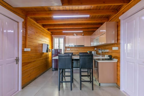 Sara's Chalet One – 3 bedroom villa in Nainital, Uttarakhand