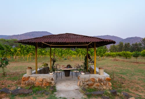 Khade Farms | 4-BHK Pet-Friendly Mudhouse Style Villa with Gazebo and Terrace – 4 bedroom villa in Bengaluru, Karnataka