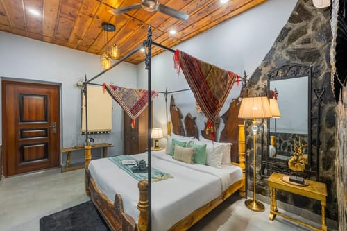 Zephyr Sierra | 2-BHK Hillside Villa With Common Pool, Gym & Restro – 2 bedroom villa in Mussoorie, Uttarakhand