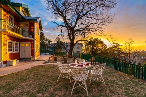 Nau Nabh Cottage – 6 bedroom villa in Shimla, Himachal Pradesh
