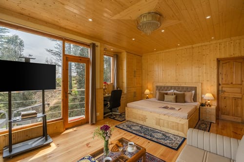 Plum @ The Orchard Song with Jacuzzi – 2 bedroom villa in Shimla, Himachal pradesh