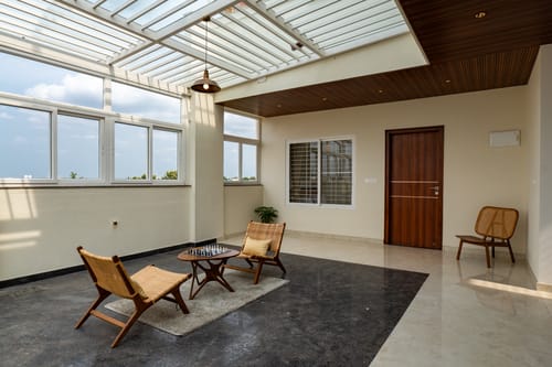 SLV Ventures Penthouse | Pet-friendly 4-BHK Apartment With Glass House & Panoramic City Views – 4 bedroom villa in Bengaluru, Karnataka