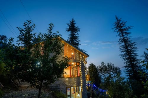 Jibhi Peaks Duplex Cottage With A Hot Tub