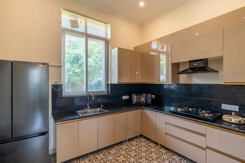 The Mira House w/ Pool