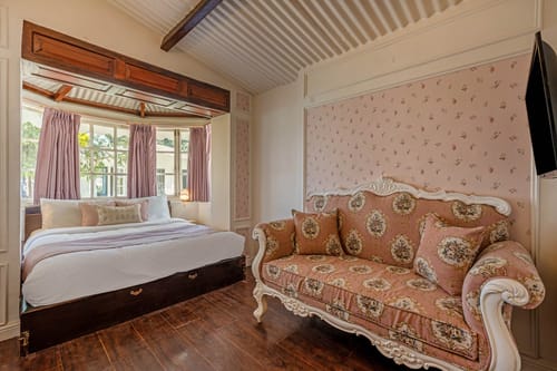 Mist @ Tiverton Bungalow – 5 bedroom villa in Ooty, Tamil Nadu