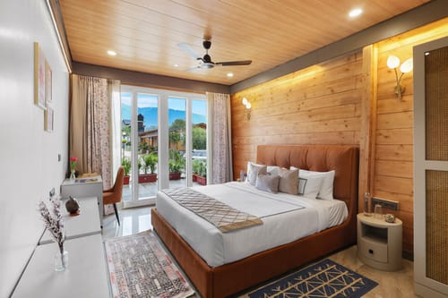 Esh Cottages Birch | Hillside 4-BHK Hideaway With Lush Garden, Common Pool, & Gaming Zone