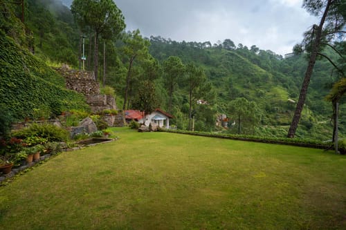 Destine – 6 bedroom villa in Kasauli, Himachal Pradesh
