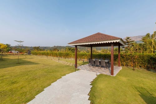 The Tavern at Canary Farms – 4 bedroom villa in Lonavala, Maharashtra