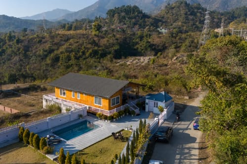 Baramasa | Pet-friendly 3-BHK Hill Retreat With Pool & Garden – 3 bedroom villa in Dehradun, Uttarakhand