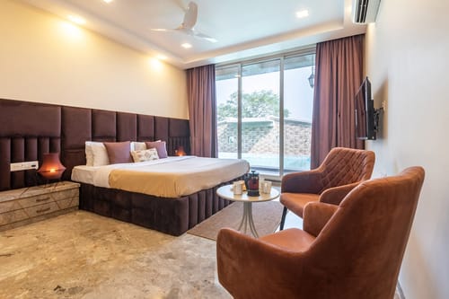 Blush Belle – 6 bedroom villa in Lonavala, Maharashtra
