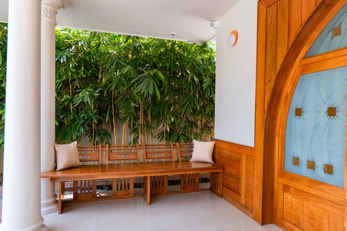 Valiyaveetil Mansion | 5-BHK Mansion With Private Pool, Home Theatre, Garden & Lift | Near New Marine Drive – 5 bedroom villa in Kochi, Kerala