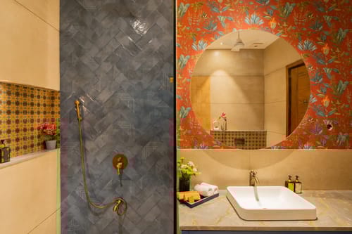 Laguna Quest | 4-BHK | Pvt Pool & Garden | Bar