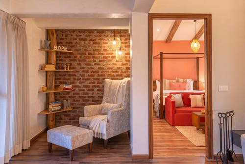 3 Rooms @ Savara w/ Heated Infinity Pool and Jacuzzi Villa in Kasauli
 – 3 bedroom villa in Kasauli, Himachal Pradesh