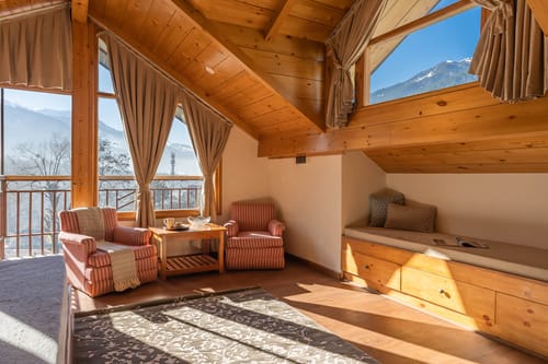 2 Rooms @ Johnson Studios – 2 bedroom villa in Manali, Himachal Pradesh