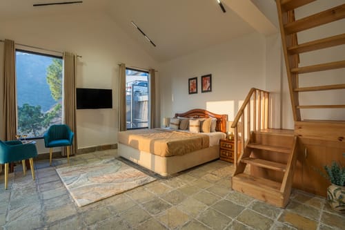 Ridge of Twilight W/ Jacuzzi