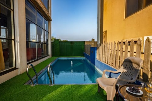 Zenith Villa – 12 bedroom villa in Lonavala, Maharashtra