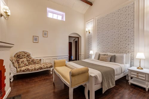 Tiverton Bungalow – 9 bedroom villa in Ooty, Tamil Nadu