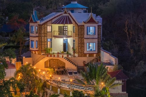 Blue Marble – 5 bedroom villa in Udaipur, Rajasthan