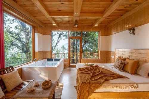 Jibhi Peaks Duplex Cottage With A Hot Tub