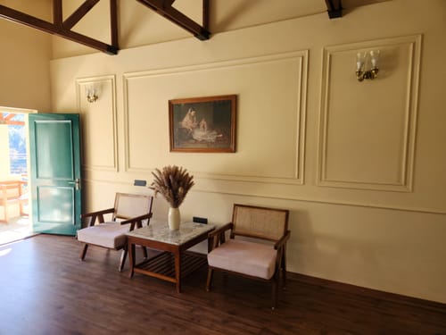 GlenBrook Estate | Hillside 1-BHK Suite & 1 Cottage with Gazebo, Restro & Lounge Area Near Waterfall