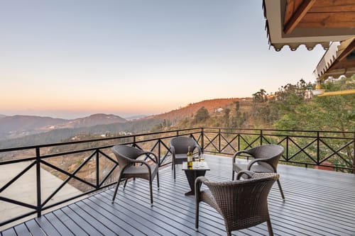 Silverstone | Hillside 6-BHK Getaway With Garden, Gaming Zone & Lounge Area