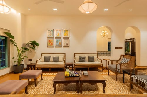 Villa Frienders | Indo-Portuguese 5-BHK Villa With Private Pool & Lift Near Popular Beaches – 5 bedroom villa in North Goa, Goa