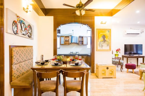 Kasauli Woods Cottage | Hillside 3-BHK Retreat With Outdoor Lounge, Balcony & Scenic Views