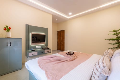 The Fernstead | Hillview 5-BHK Villa With Private Pool & Terrace; Near Major Beaches