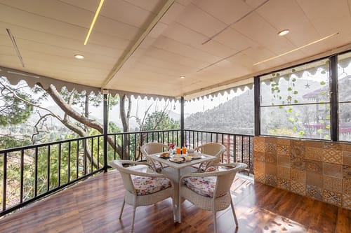 Farsauli 1°| Pet-friendly 3-BHK Hillside Getaway With Gazebo & Balcony – 3 bedroom villa in Nainital, Uttarakhand