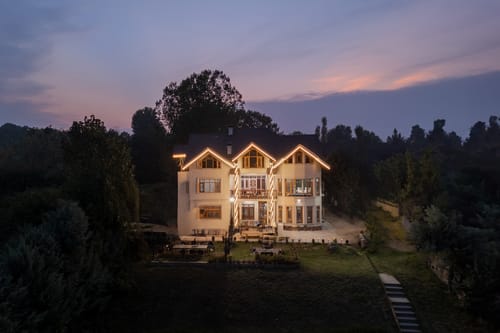 Buhayra Lakefront – 4 bedroom villa in Srinagar, Jammu And kashmir