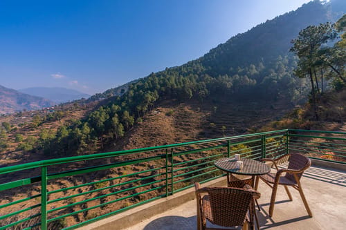 Ornate @ Juneo Orchards – 2 bedroom villa in Kasauli, Himachal Pradesh