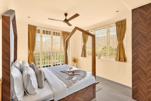 Heavenly Homes Villa | 2-BHK Villa with Private Pool, Garden & 360° Panoramic Hill Views Near Sahyadri Waterfall – 2 bedroom villa in Karjat, Maharashtra