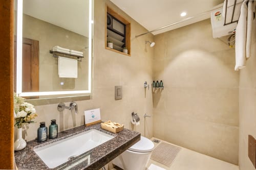 Lush Villa | 6-BHK Pet-Friendly Villa with Pool, Jacuzzi, Gazebo & Garden – 6 bedroom villa in Igatpuri, Maharashtra
