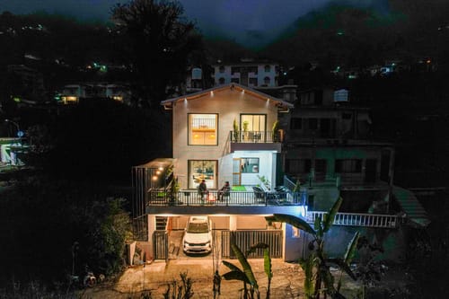 Lakefront | 4-BHK Villa with Common Patio Seating, Attic and Outdoor Dining Area – 4 bedroom villa in Bhimtal, Uttarakhand