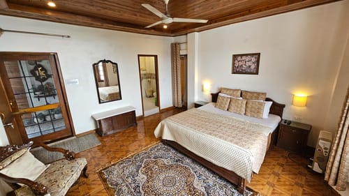 Valleys & Peaks – 4 bedroom villa in Shimla, Himachal Pradesh
